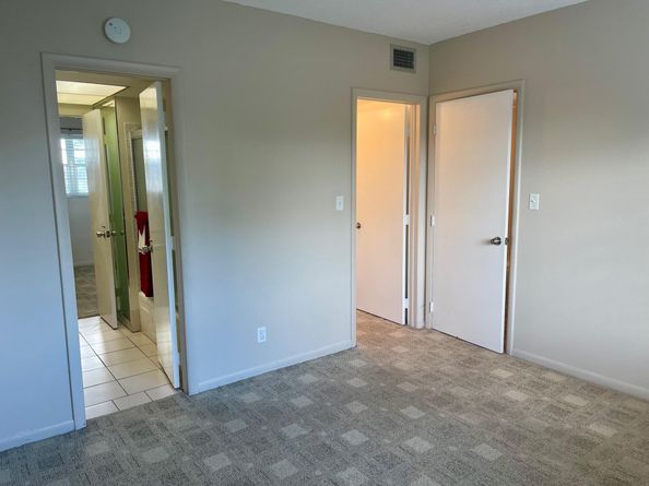 1117 Lake Terrace F210, Boynton Beach FL 33426