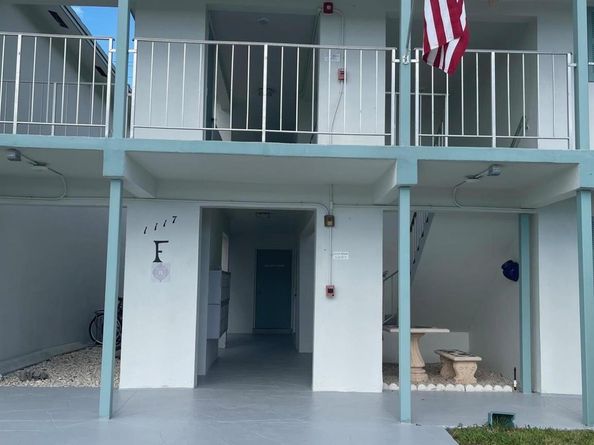 1117 Lake Terrace F210, Boynton Beach FL 33426