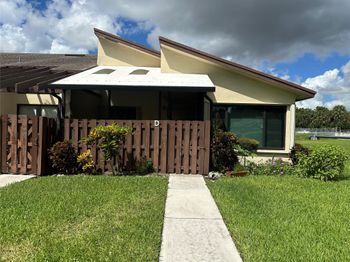 13935 Nesting Way
