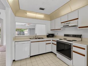 3939 NE 5th Avenue C203, Boca Raton FL 33431