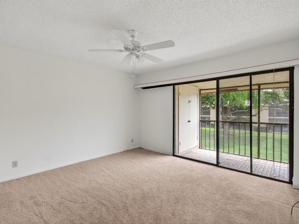 3939 NE 5th Avenue C203, Boca Raton FL 33431