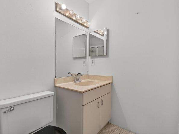 3939 NE 5th Avenue C203, Boca Raton FL 33431