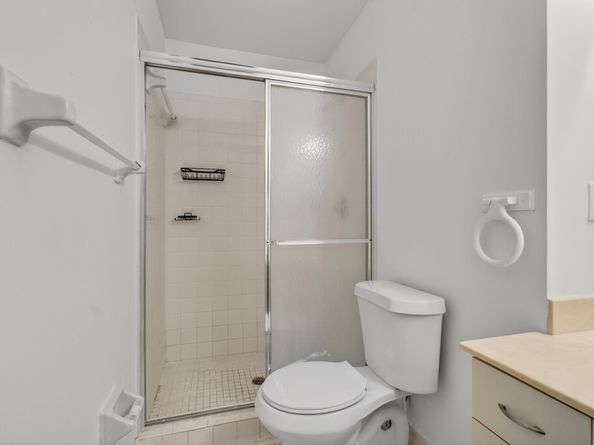3939 NE 5th Avenue C203, Boca Raton FL 33431
