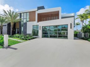 2880 NE 28th St, Fort Lauderdale FL 33306