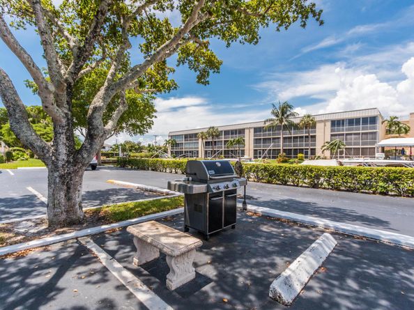 765 Jeffery Street 1301, Boca Raton FL 33487