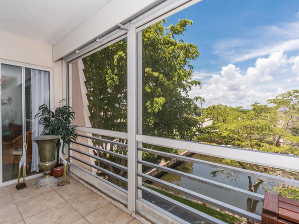 765 Jeffery Street 1301, Boca Raton FL 33487