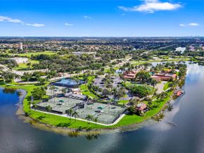 4622 SW 185th Ave, Miramar FL 33029