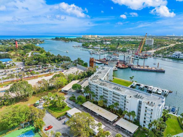 1748 Jupiter Cove Drive 121, Jupiter FL 33469