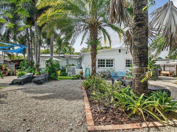 826 Snowden Drive, Lake Worth Beach FL 33461