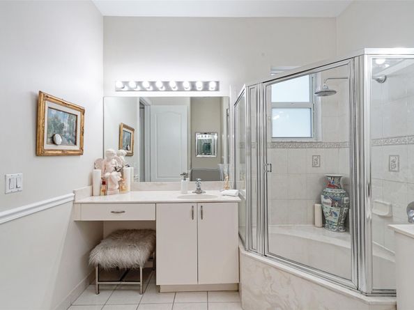 4122 NE 22nd St, Homestead FL 33033
