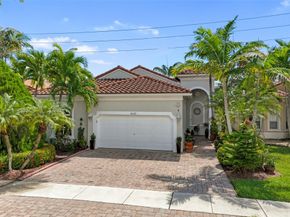 4122 NE 22nd St, Homestead FL 33033