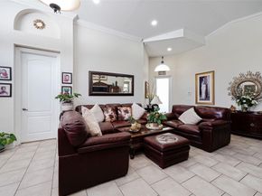 4122 NE 22nd St, Homestead FL 33033