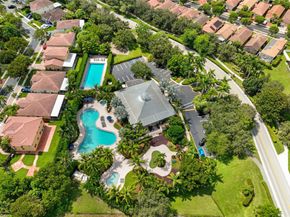 4122 NE 22nd St, Homestead FL 33033