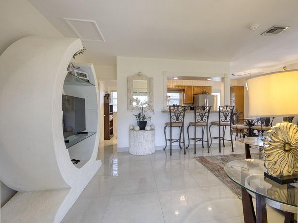 1225 Hillsboro Mile M2, Hillsboro Beach FL 33062