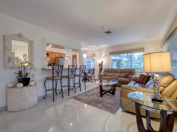 1225 Hillsboro Mile M2, Hillsboro Beach FL 33062