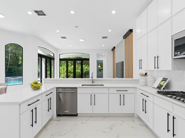 17935 Monte Vista Dr, Boca Raton FL 33496