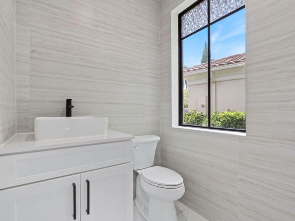 17935 Monte Vista Dr, Boca Raton FL 33496