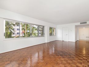 369 S Lake Drive 2b, Palm Beach FL 33480