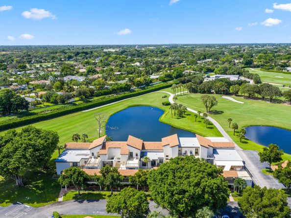 800 Greensward Court 203I, Delray Beach FL 33445