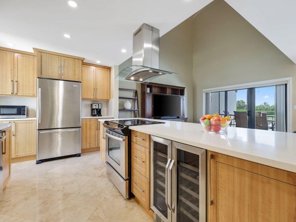 800 Greensward Court 203I, Delray Beach FL 33445