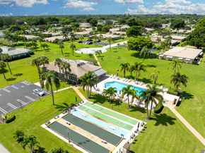 1012 Circle Terrace E B, Delray Beach FL 33445