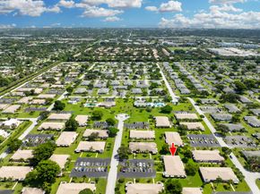 1012 Circle Terrace E B, Delray Beach FL 33445