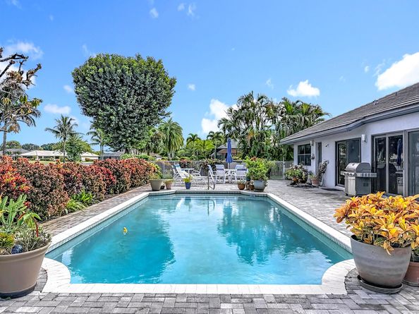 11043 Boca Woods Lane, Boca Raton FL 33428