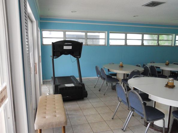 1100 NW 13th Street 284d, Boca Raton FL 33486