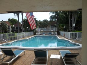 1100 NW 13th Street 284d, Boca Raton FL 33486