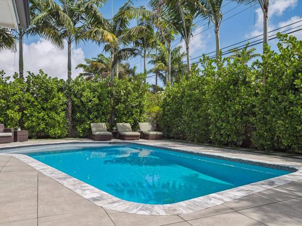2516 NE 26th Ave, Fort Lauderdale FL 33305