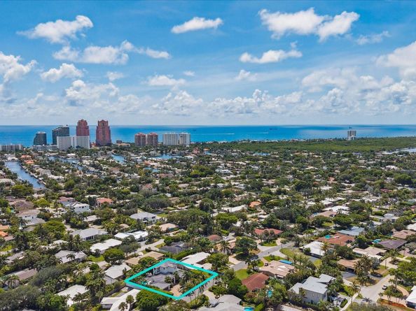 2516 NE 26th Ave, Fort Lauderdale FL 33305