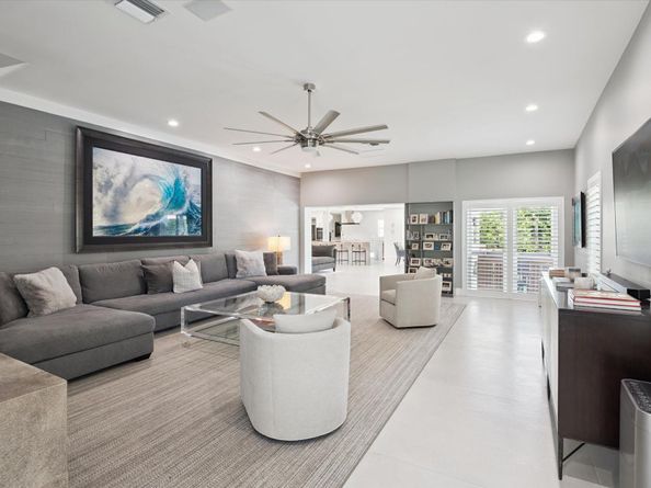 2516 NE 26th Ave, Fort Lauderdale FL 33305