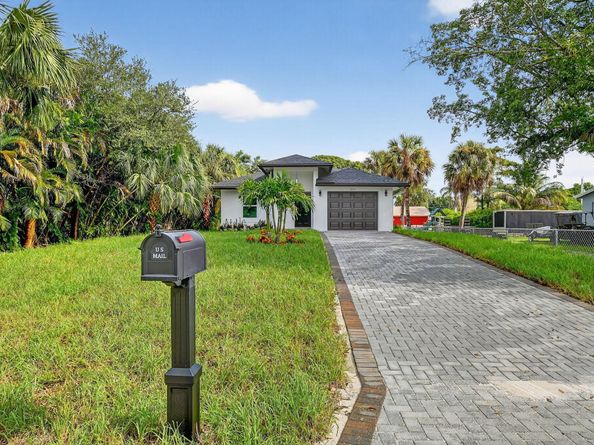 4901 Alberta Avenue, West Palm Beach FL 33417