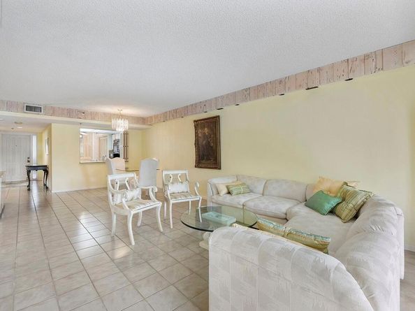 6620 Boca Del Mar Drive 102, Boca Raton FL 33433