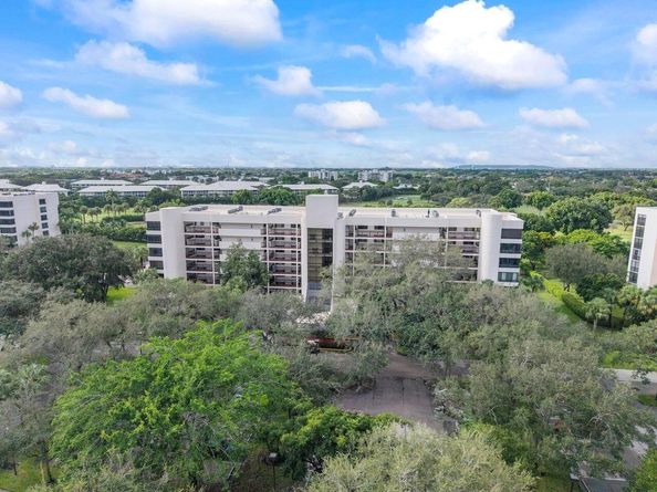 6620 Boca Del Mar Drive 102, Boca Raton FL 33433