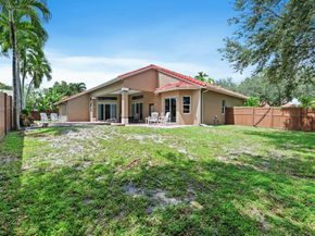 6100 SW 20th St, Plantation FL 33317