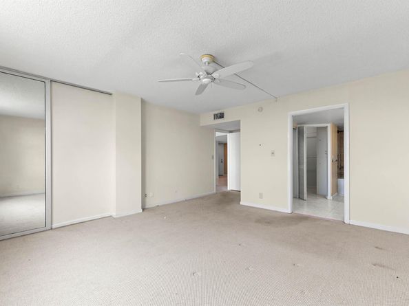 301 Lake Shore Drive 402, Lake Park FL 33403