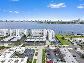301 Lake Shore Drive 402, Lake Park FL 33403