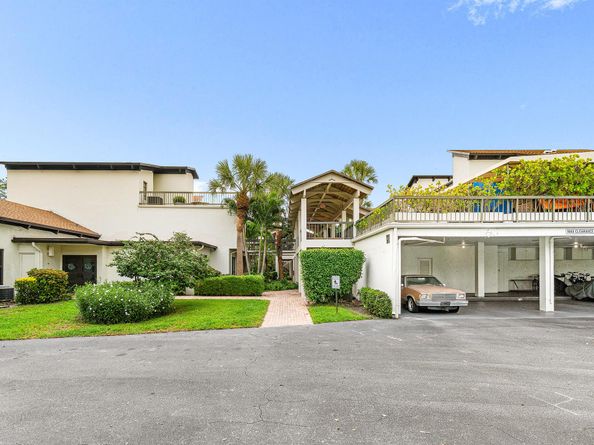 830 Greensward Court 214H, Delray Beach FL 33445