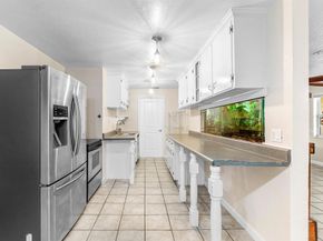 3607 Elizabeth Street, Palm Springs FL 33461