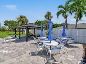 1097 Circle Terrace W C, Delray Beach FL 33445