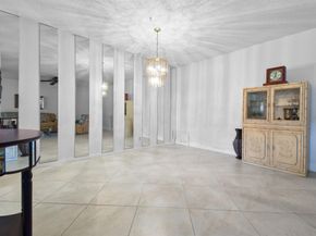 1097 Circle Terrace W C, Delray Beach FL 33445