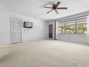 1097 Circle Terrace W C, Delray Beach FL 33445