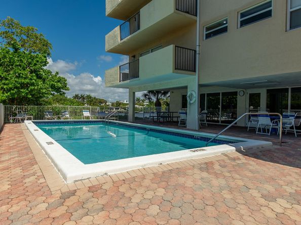 3581 S Ocean Blvd 2D, South Palm Beach FL 33480