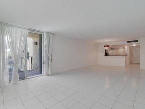 3581 S Ocean Blvd 2D, South Palm Beach FL 33480