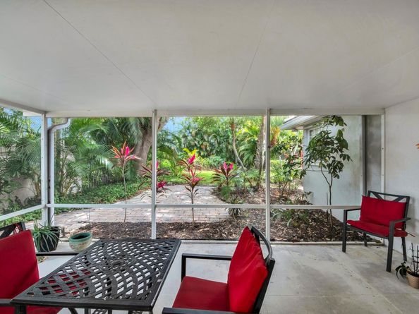 4220 Royal Oak Drive, Palm Beach Gardens FL 33410