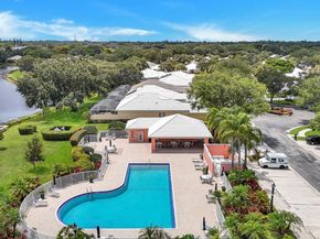 4220 Royal Oak Drive, Palm Beach Gardens FL 33410