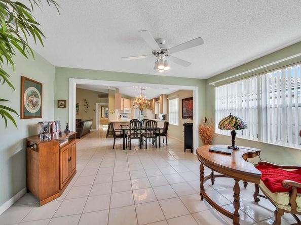 4220 Royal Oak Drive, Palm Beach Gardens FL 33410