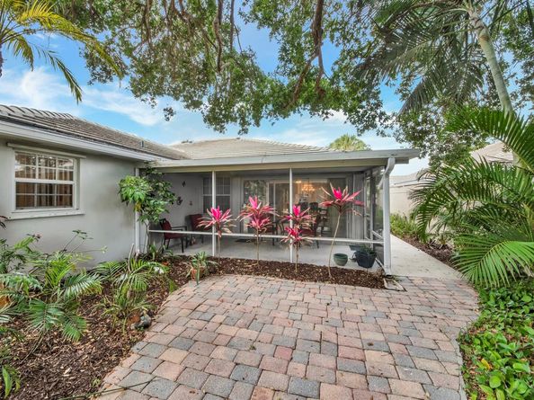 4220 Royal Oak Drive, Palm Beach Gardens FL 33410