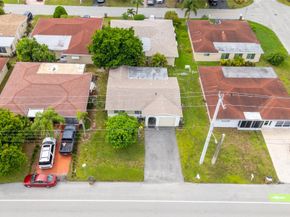 1060 NW 49th Ct, Deerfield Beach FL 33064